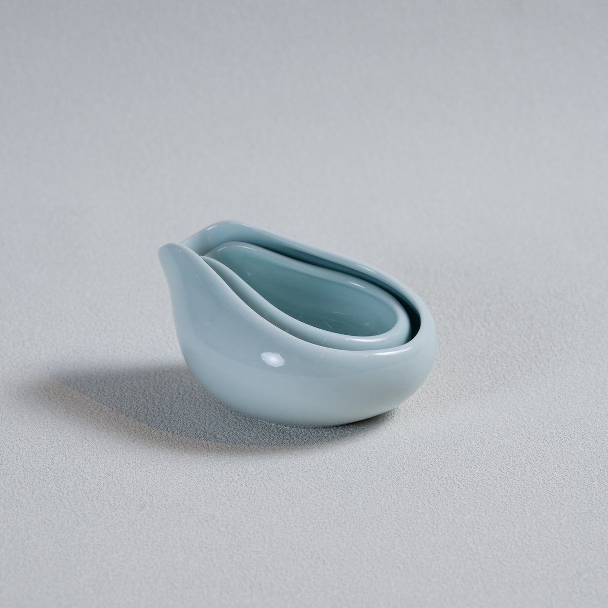 #colour_Celadon Blue
