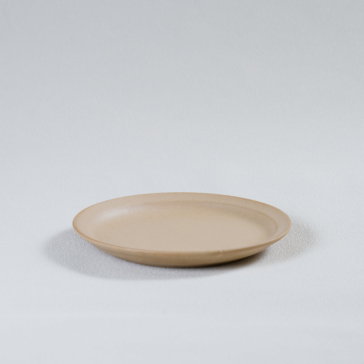 Loveramics, D068-103BMS, Er-go!, Dining, Salad Plate, Matte Sand, Dishwasher Safe, Microwave Safe, Freezer Safe, Oven Safe, Stackable