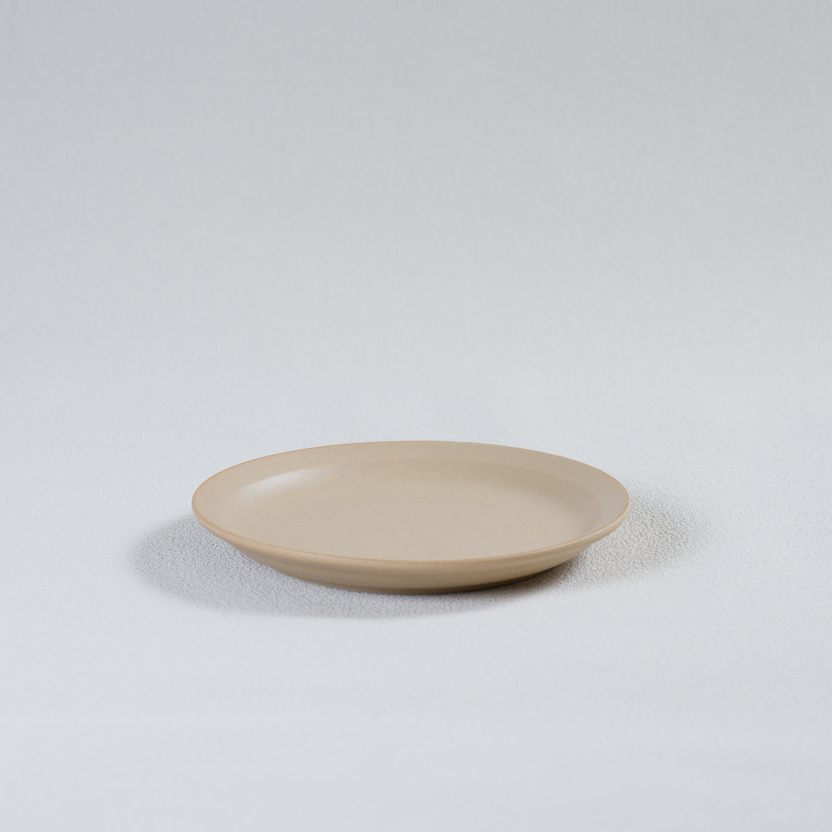 Loveramics, D068-104BMS, Er-go!, Dining, Side Plate, Matte Sand, Dishwasher Safe, Microwave Safe, Freezer Safe, Oven Safe, Stackable