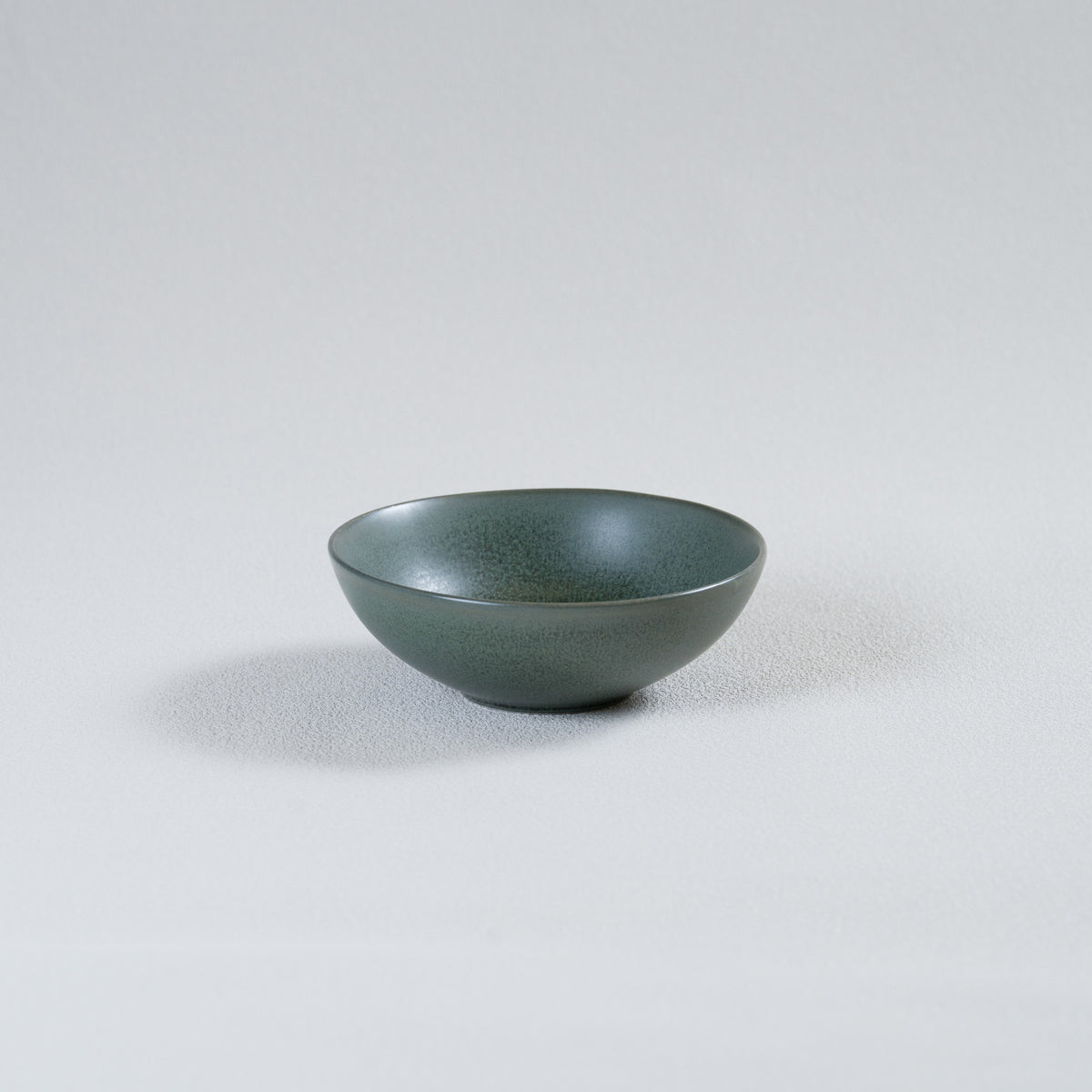 Loveramics, D103-44BDG, Studio, Dining, Low Bowl (L), Matte Dark Green, Dishwasher Safe, Microwave Safe, Freezer Safe, Oven Safe, Stackable
