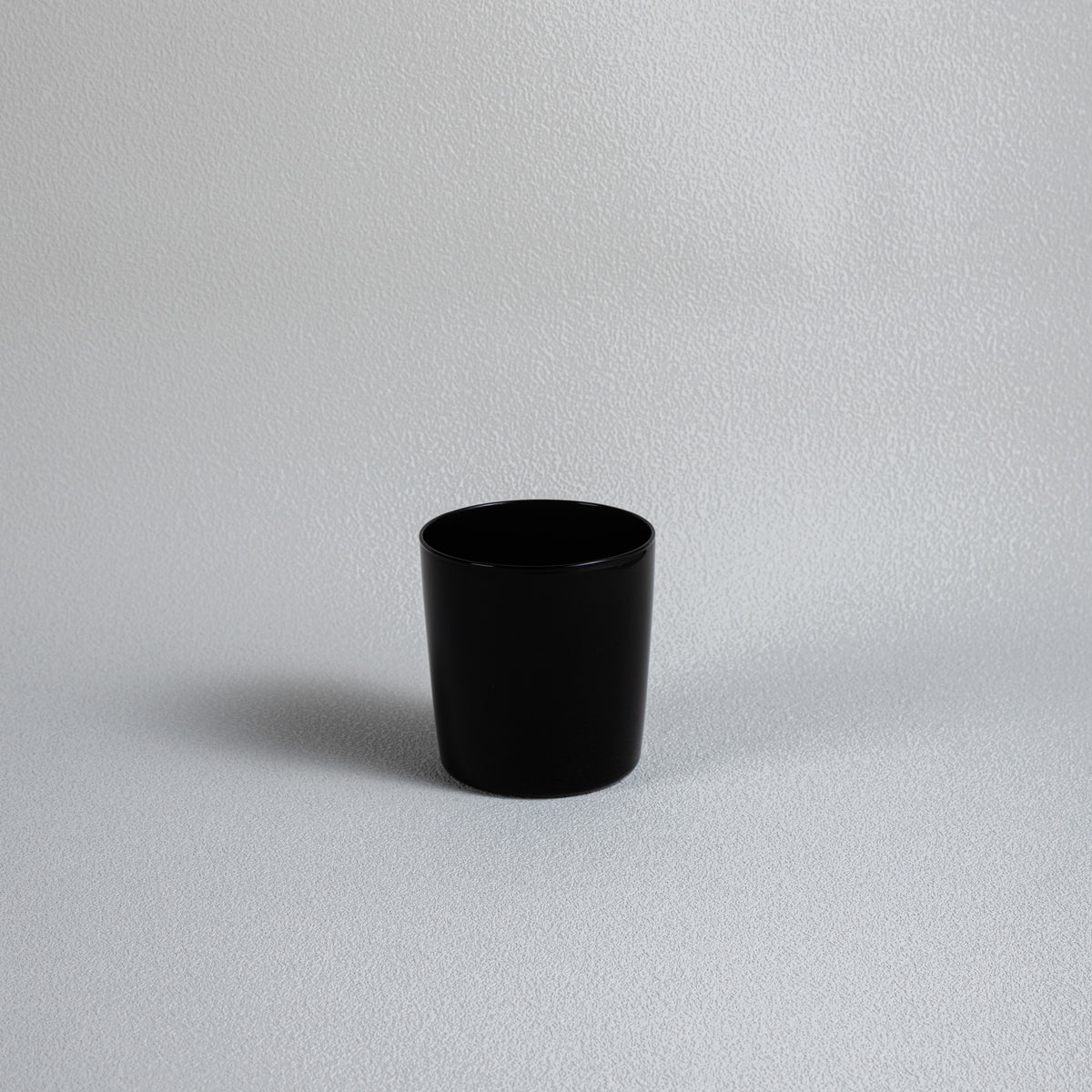 #colour_Black